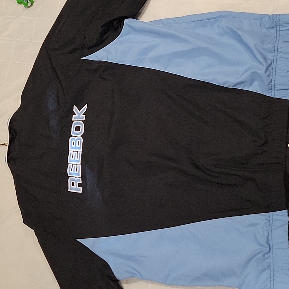 Mens Reebok Wind breaker - Picture 7 of 8